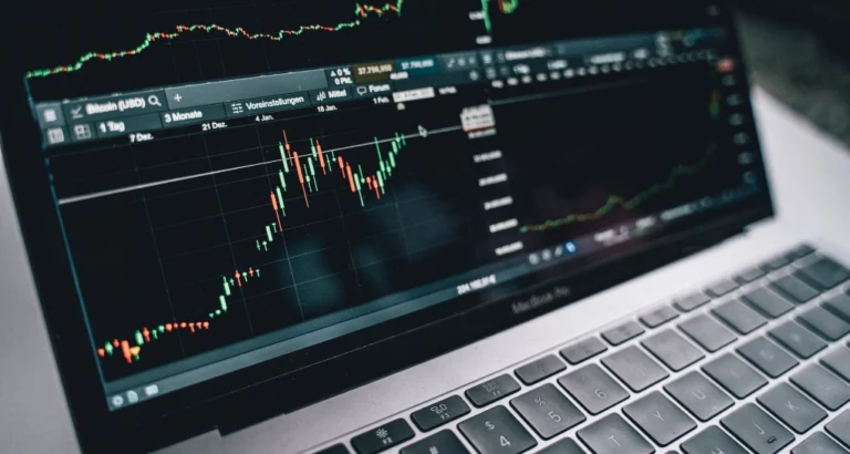 How to Read Forex Charts - Introduction to Charts
